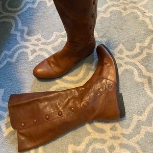 Brown leather Born riding boots, buttons, size 9.5